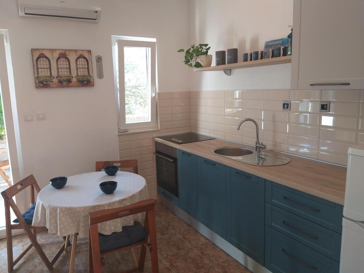 Holiday Home J-Adria Jadrija Exterior photo